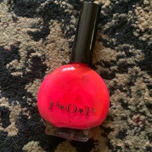 NWT pop nail color in life